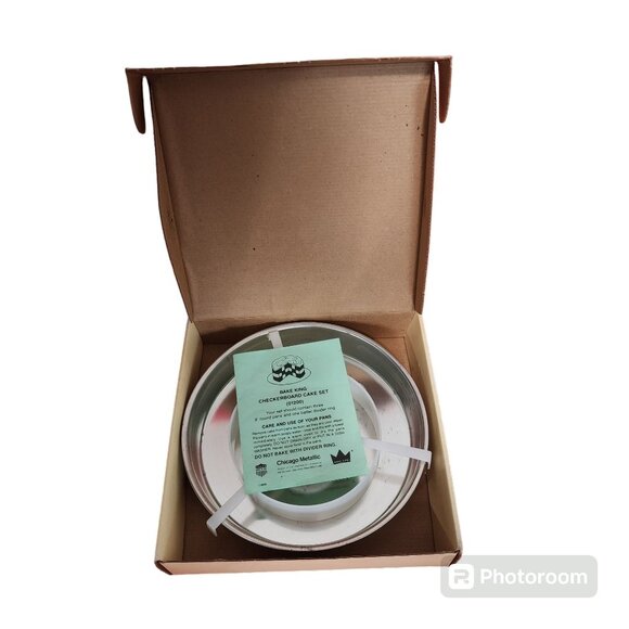 Vtg Classic Checkerboard Cake Pan Set Complete Baking Metal 9 inch Made in USA - Picture 4 of 5